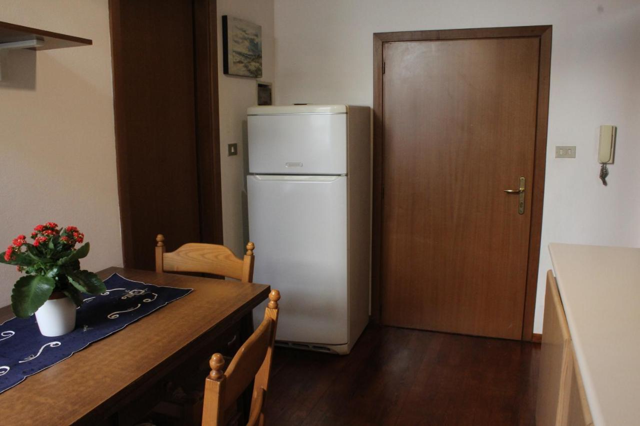 La Casa Di Rina Lägenhet Ponzone Exteriör bild