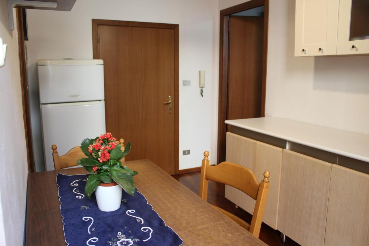 La Casa Di Rina Lägenhet Ponzone Exteriör bild