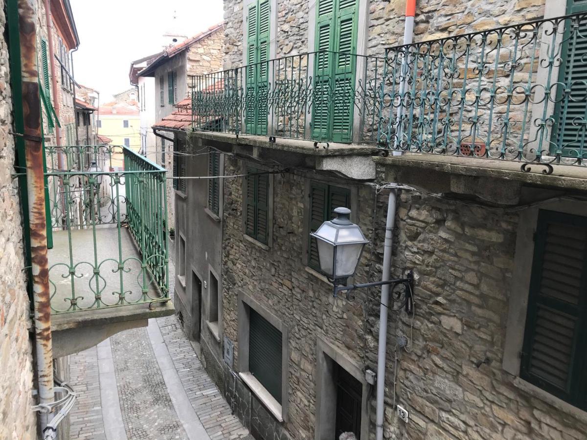 La Casa Di Rina Lägenhet Ponzone Exteriör bild